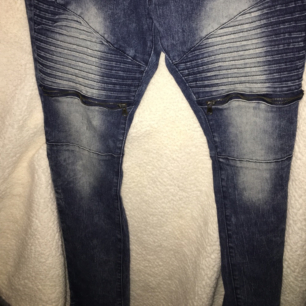 Acid wash denim jean